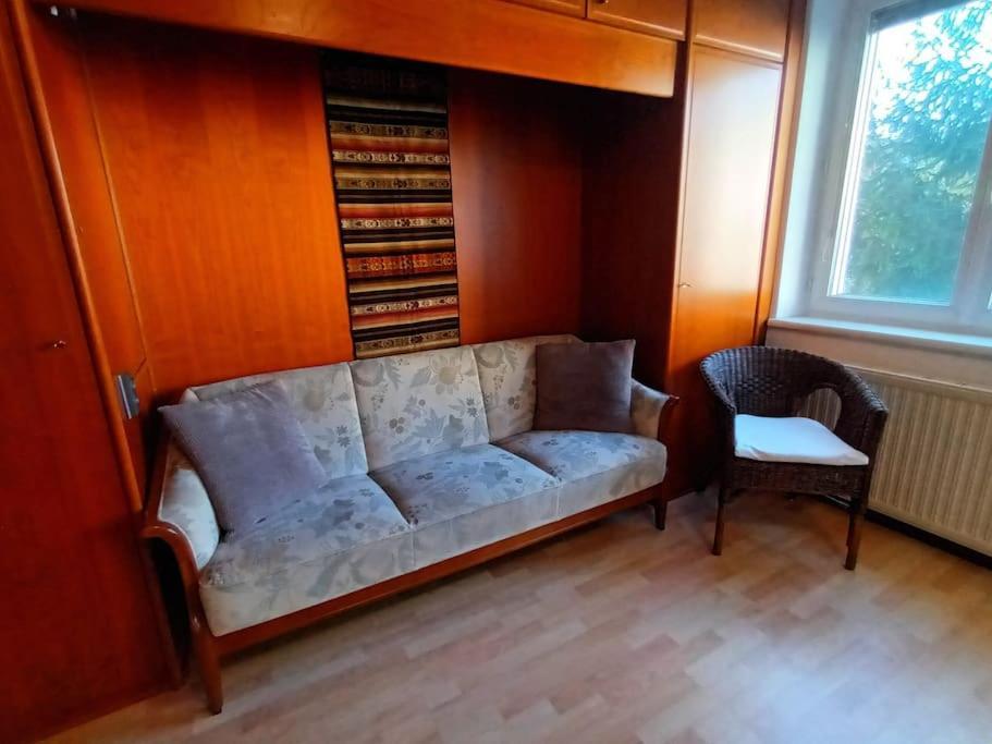 Modernes Apartment In Wien Bagian luar foto