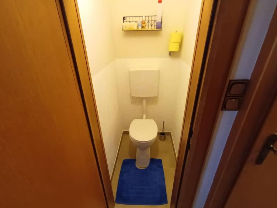 Modernes Apartment In Wien Bagian luar foto