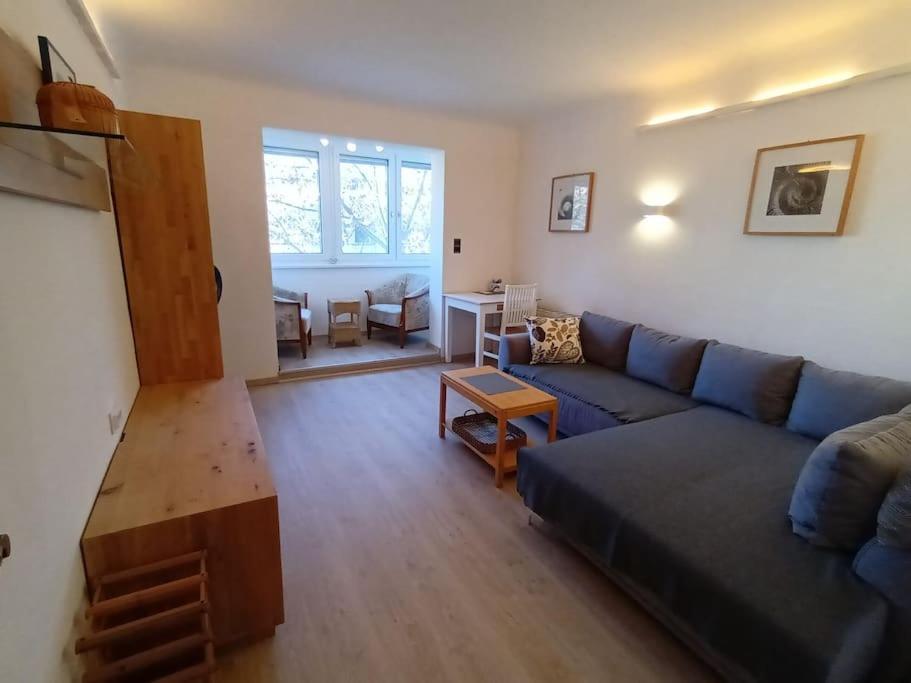 Modernes Apartment In Wien Bagian luar foto